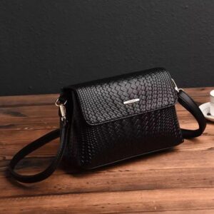 PU Leather Magnetic Lock Messenger Bags
